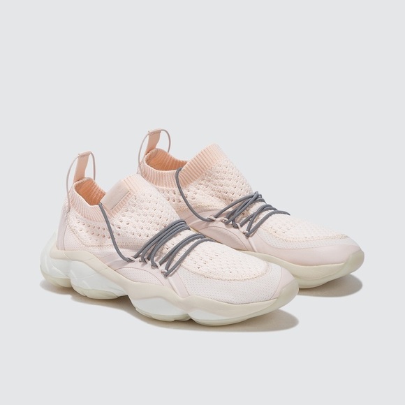 Reebok Dmx Fusion (WHITE/DESERT DUST/CHALK P) Unisex Shoes CN2250

CN0679 main image 7